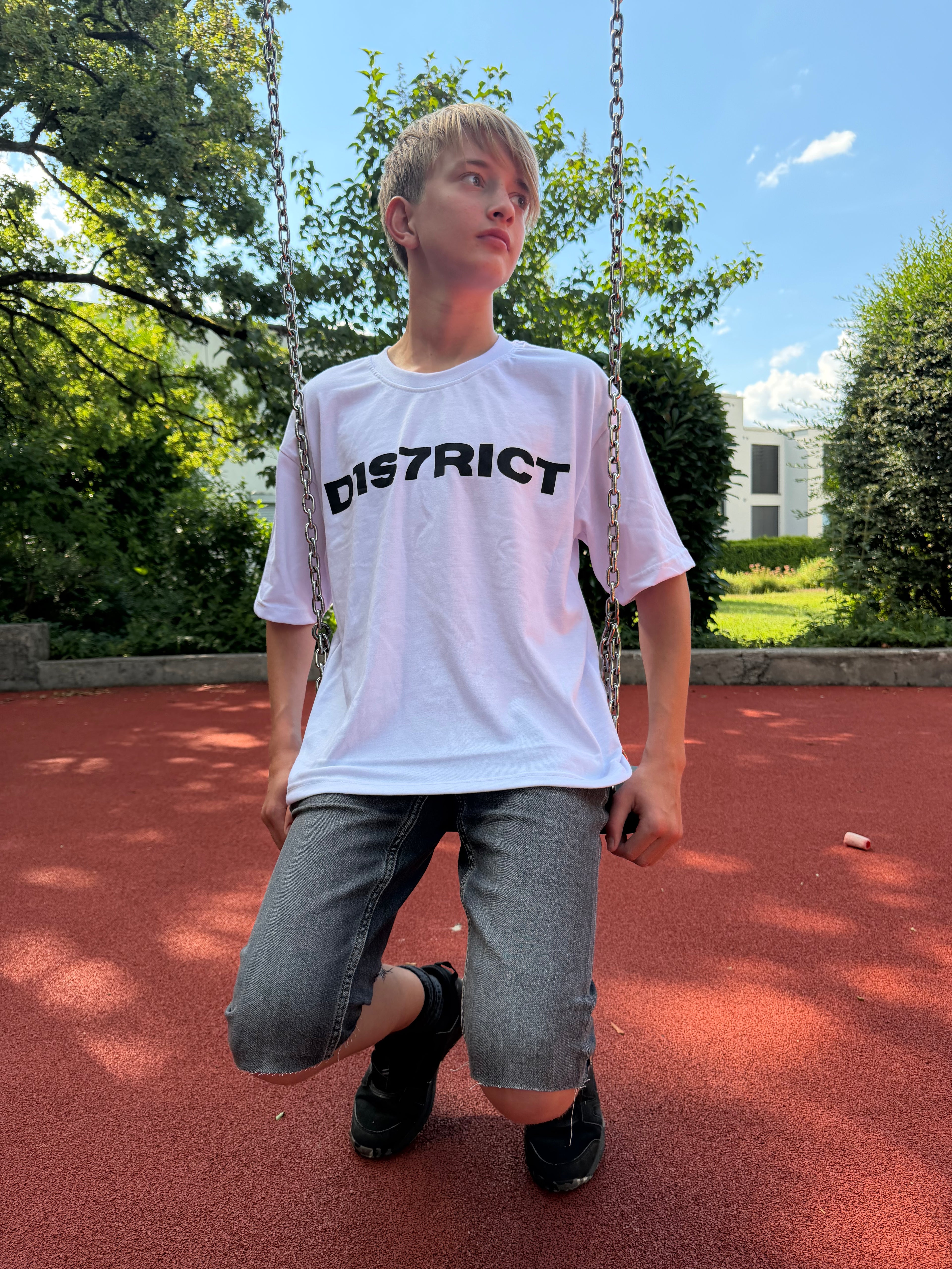 D1S7TRICT T-SHIRT WEISS