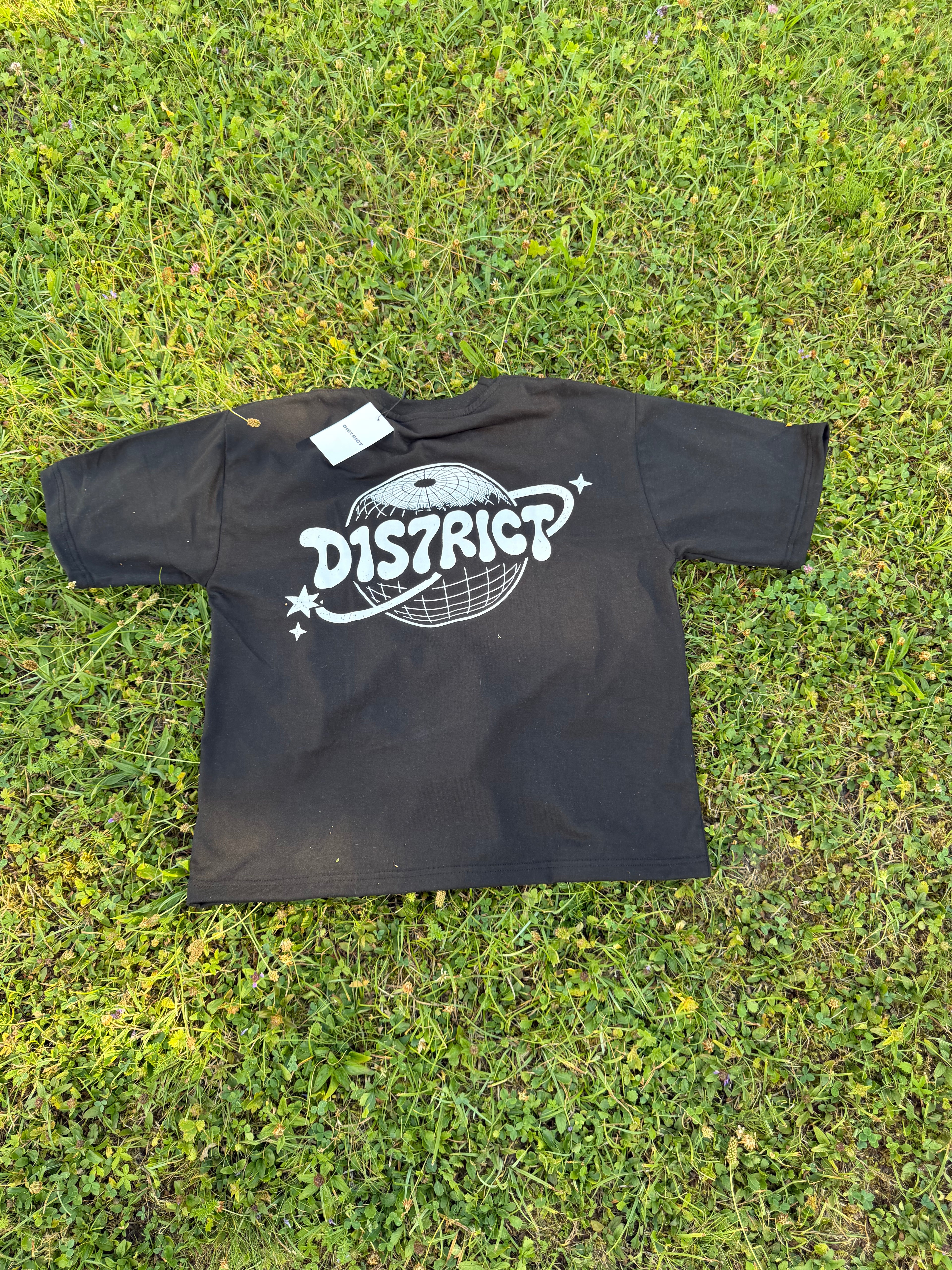 D1S7TRICT T-SHIRT SCHWARZ